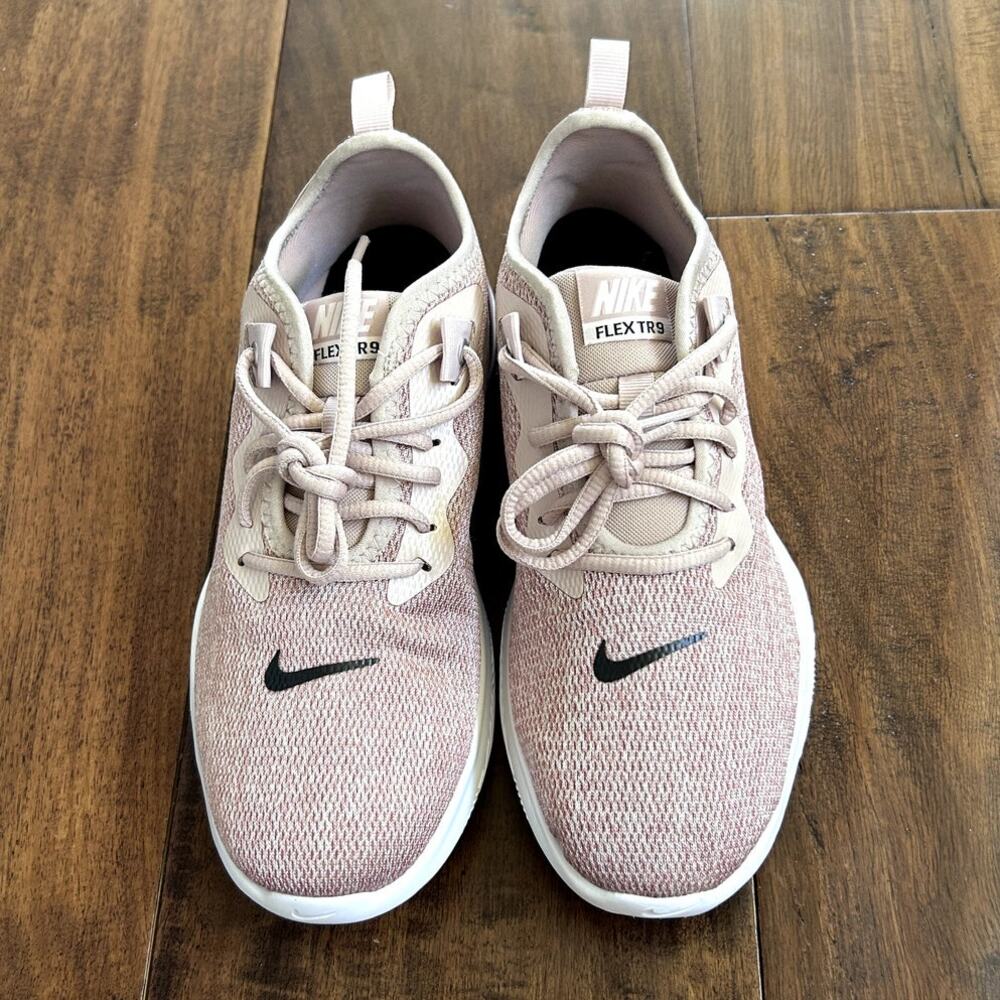 NIKE WOMENS SIZE 8 FLEX TRAINER 9 STONE MAUVE SNEAKERS AQ7491-200